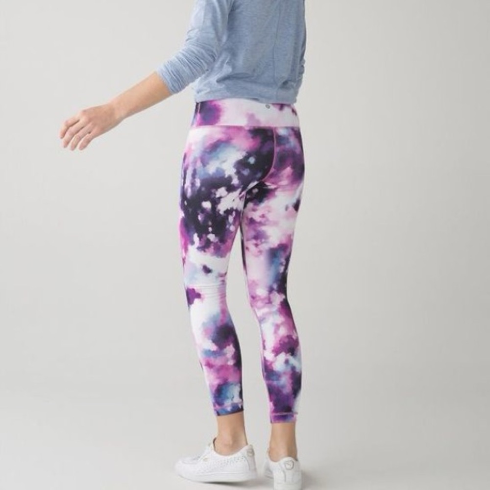 Lululemon Wunder Under Blooming Pixie Crop Leggings - Size 4